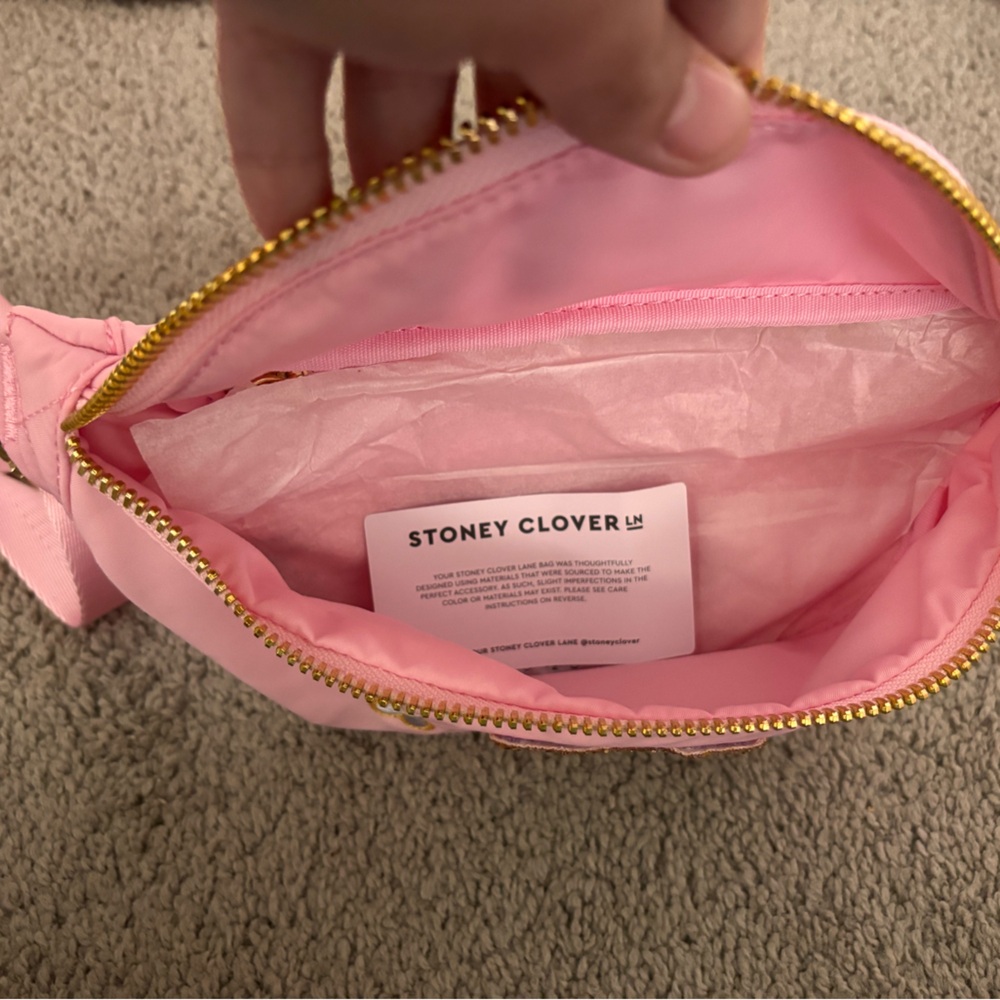 BRAND NEW Stoney Clover Disney Fanny Pack - Picture 4 of 5
